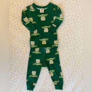 Hanna Anderson Stars Wars Baby Yoda 2-piece Baby Pajamas